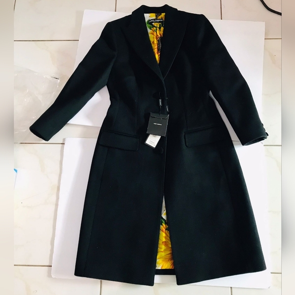 - New 💯 Original Dolce & Gabbana FITTED-WAIST SINGLE-BREASTED COAT IN BLAC - Picture 2 of 16